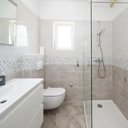 아파트 With Parking Space Biograd Na Moru, Biograd - 24723